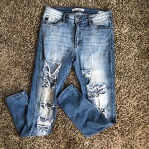 KanCan distressed denim jeans